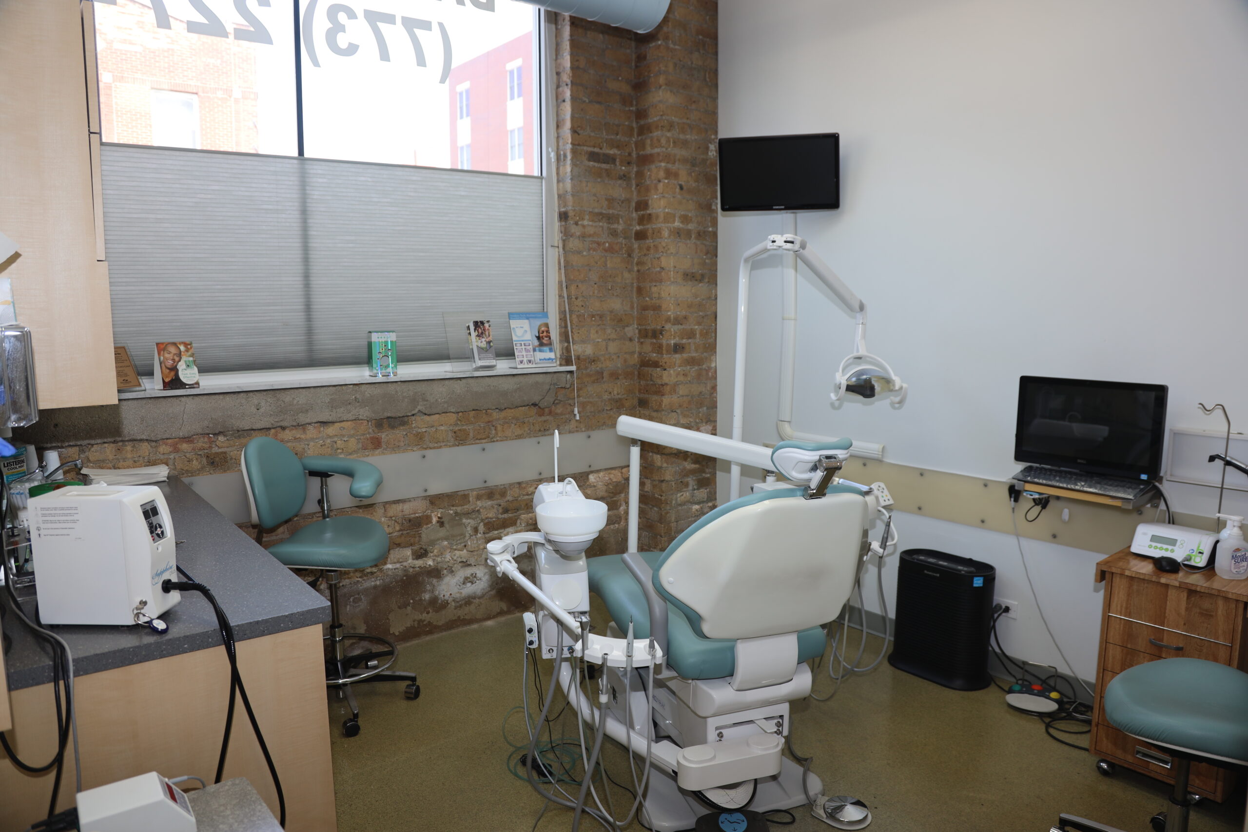 About Damen North Dental Group